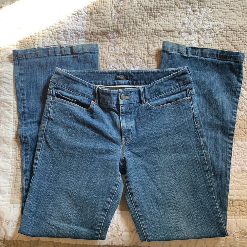 Tahari | boot cut jeans | size 12